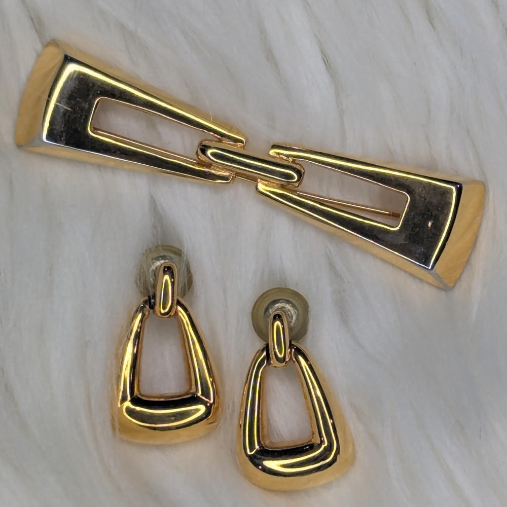 Vintage Napier Pin & Earrings Set